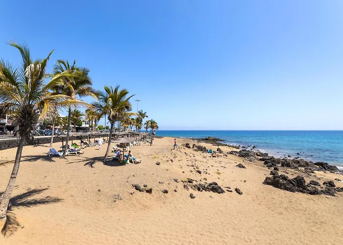 公寓 Home2book Bright Sea View *